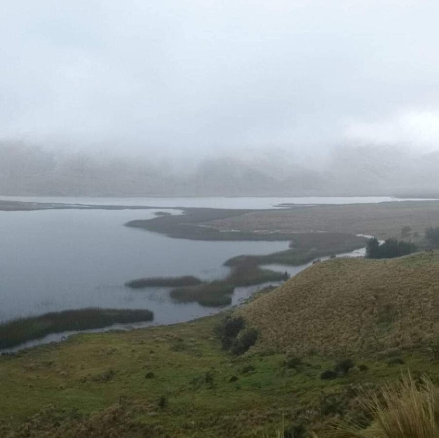 Hermoso Departamento Central Familiar Tu Refugio Con Impresionantes Vistas A La Ciudad, Montanas Y Nevados Riobamba Exterior foto