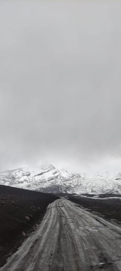 Hermoso Departamento Central Familiar Tu Refugio Con Impresionantes Vistas A La Ciudad, Montanas Y Nevados Riobamba Exterior foto