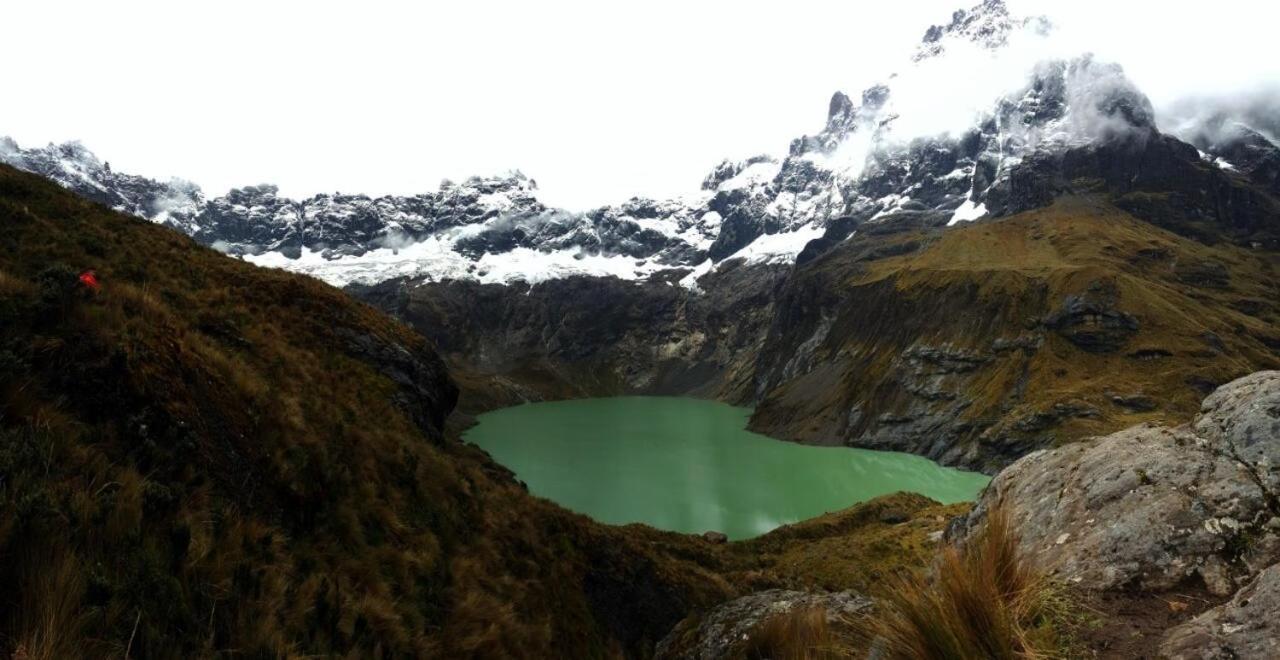 Hermoso Departamento Central Familiar Tu Refugio Con Impresionantes Vistas A La Ciudad, Montanas Y Nevados Riobamba Exterior foto